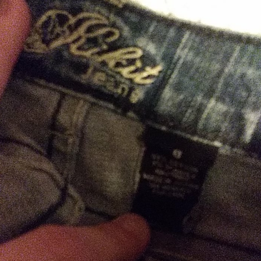 Jeans - Picture 2 of 3